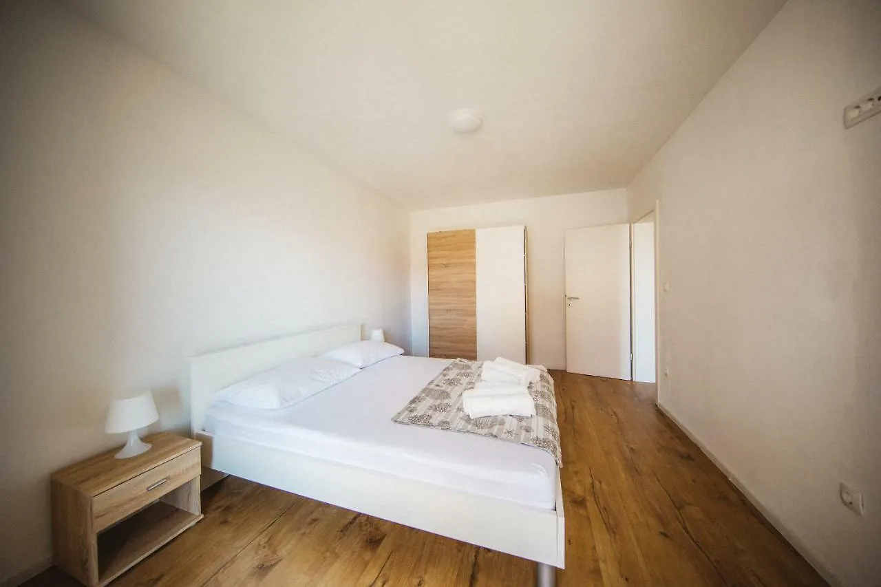 Cicibela Apartment Split